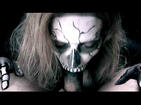 ❤️ ສາວ Demon ດູດ cock ກັບປາກສີດໍາຂອງນາງແລະກືນ cum. ❤❌ ພາບລາມົກທີ່ມີຄຸນນະພາບ ຢູ່ຄອມ lo.pornovore.ru ❌️❤